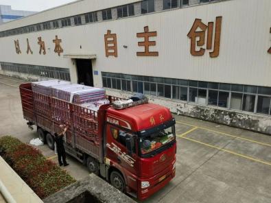 60立方醫(yī)用制氧機(jī)順利裝車發(fā)往安徽潁上縣中醫(yī)院